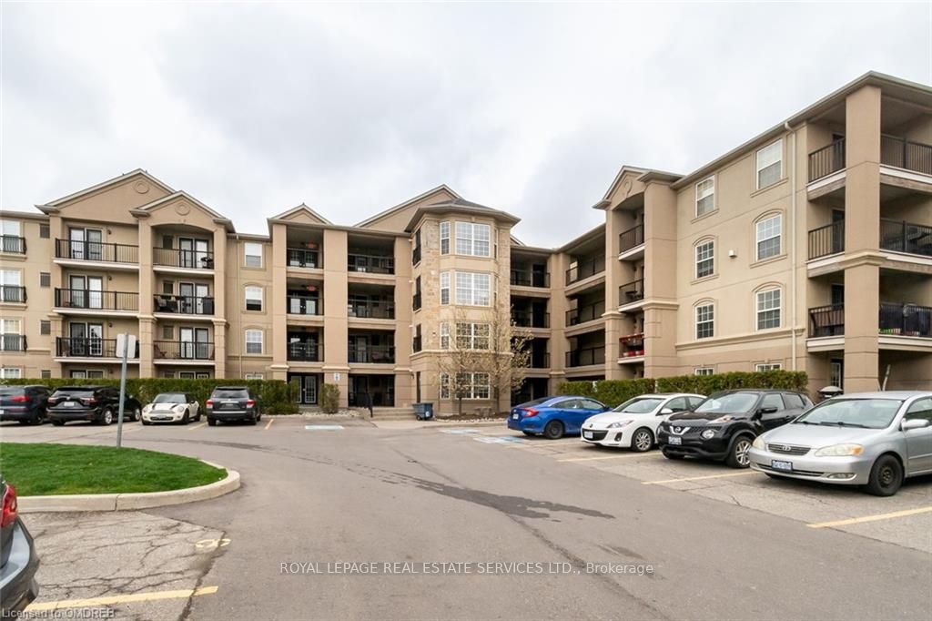 1483 Maple Avenue, #409
