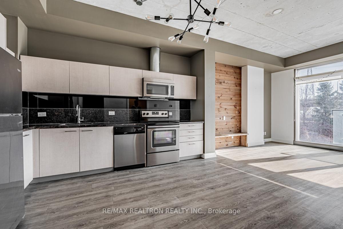 2 Bedrooms Condo at 70 Distillery, Toronto For sale