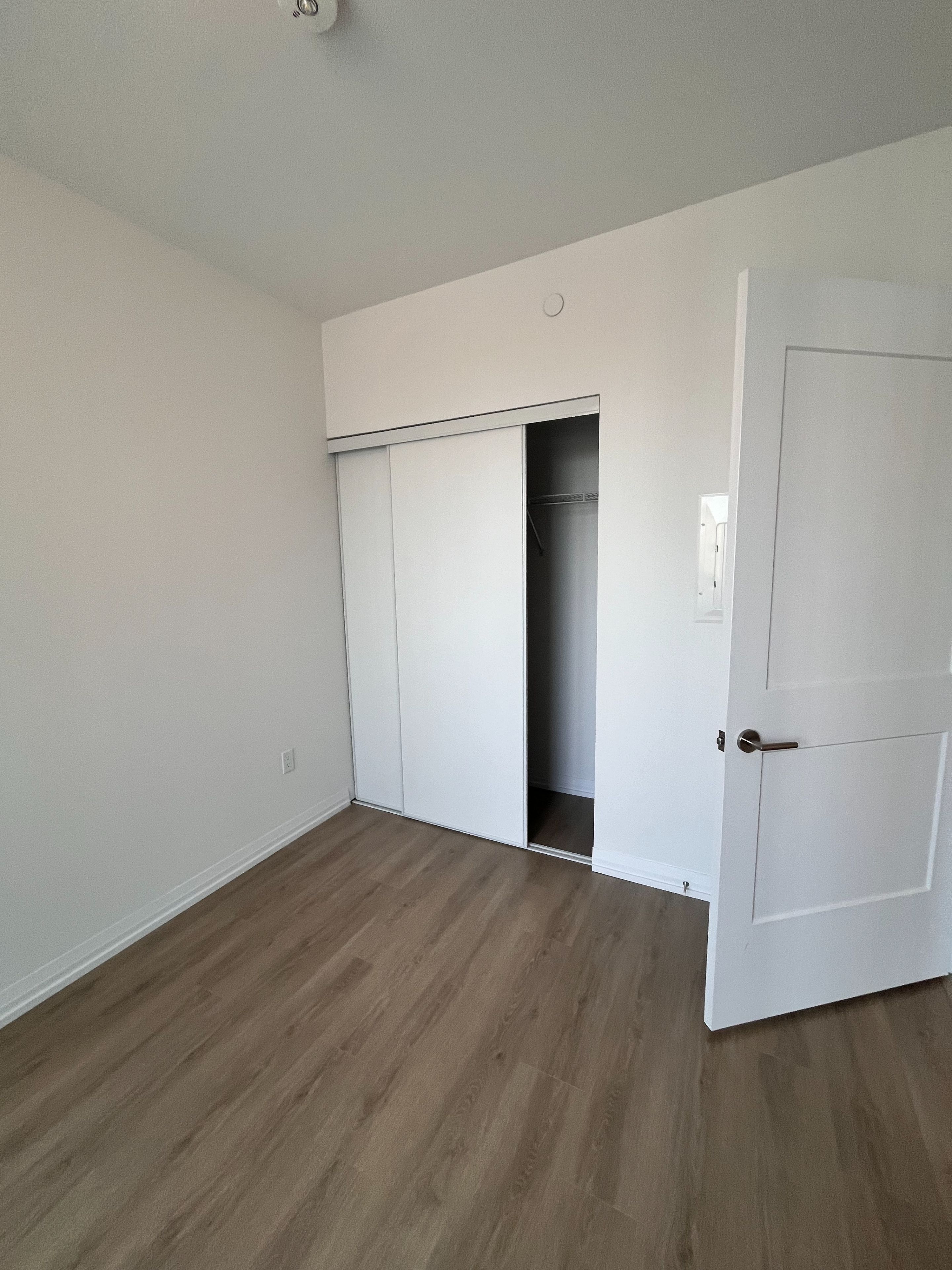 50 Dunfield Avenue 2918