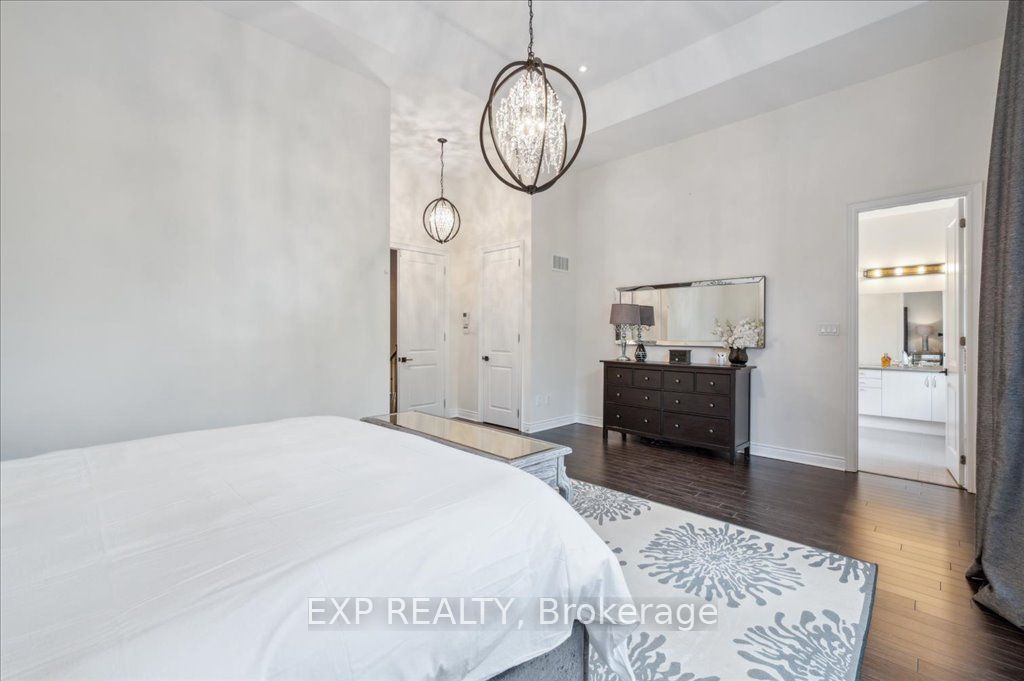 50 Agincourt Circle