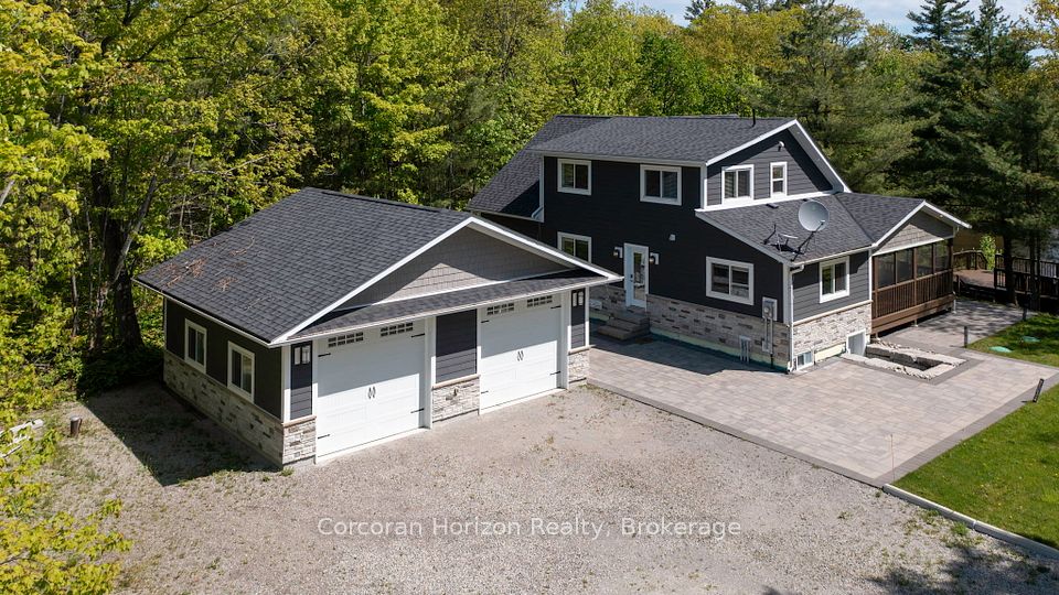 450 Crooked Bay