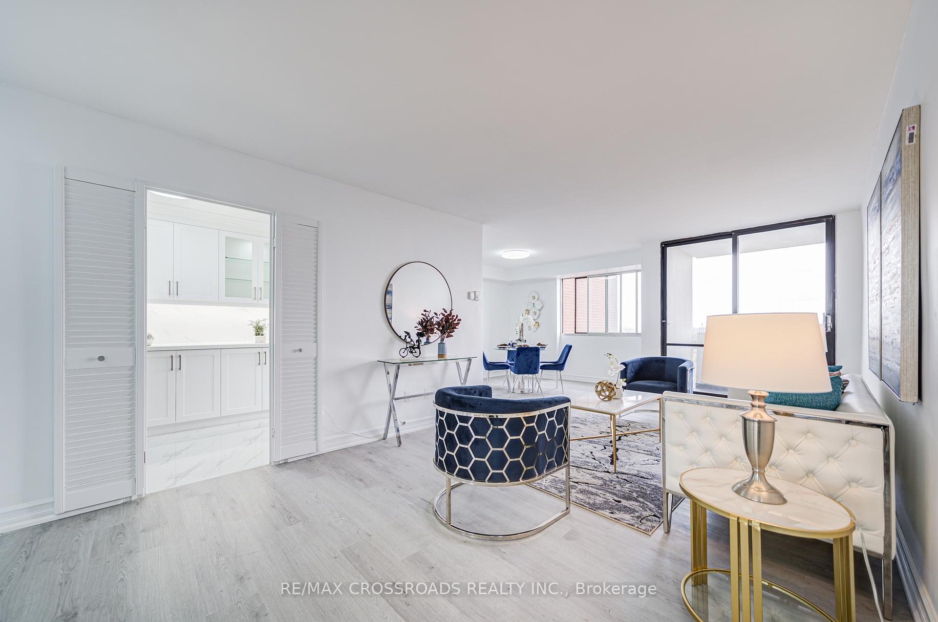 1 Bedroom Condo at 3 Massey, Toronto For sale