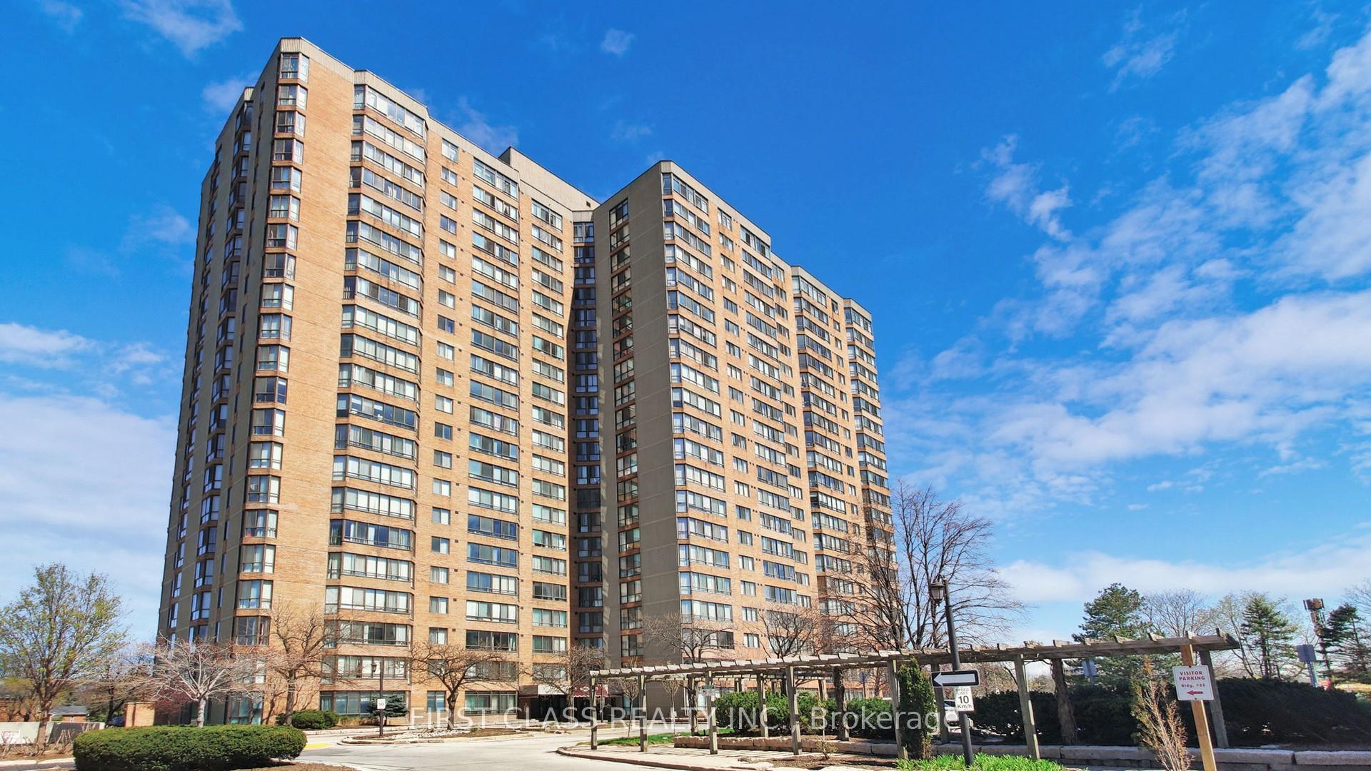 3 Bedrooms Condo at 25 Bamburgh, Toronto For sale