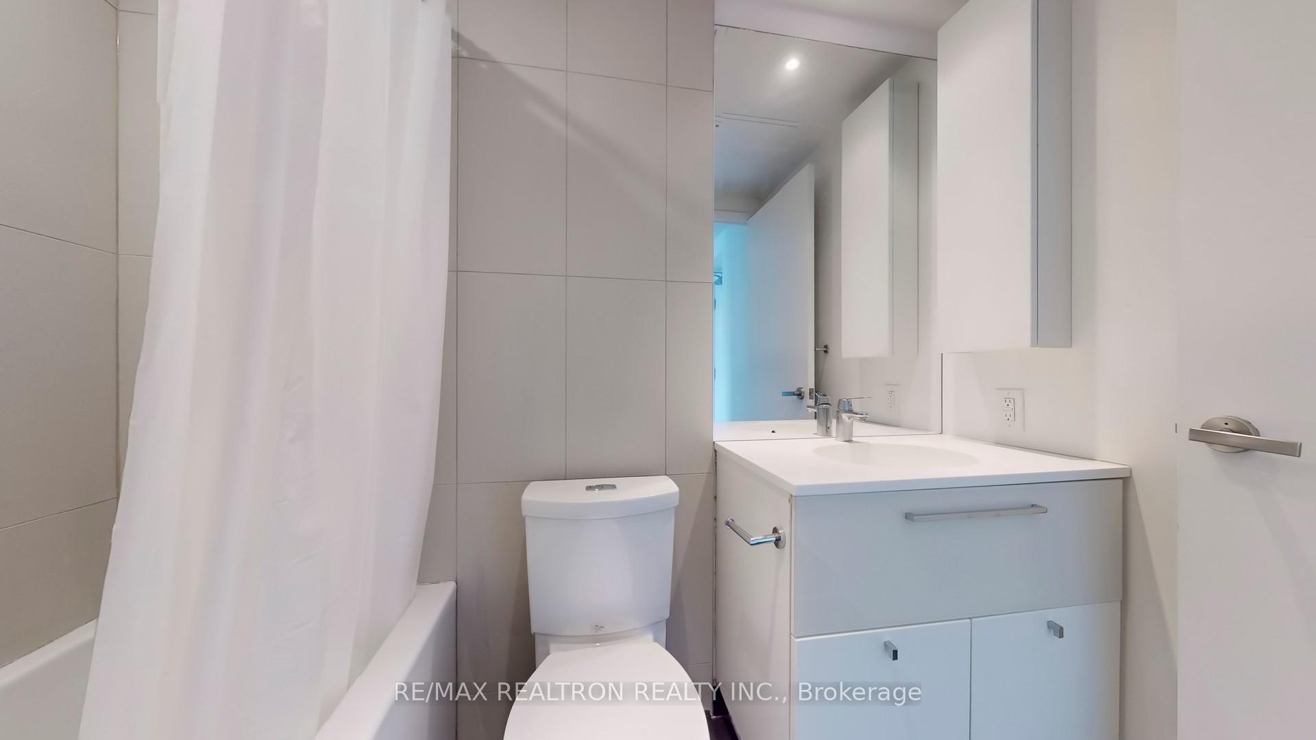 Condo at 15 Grenville, Toronto For sale