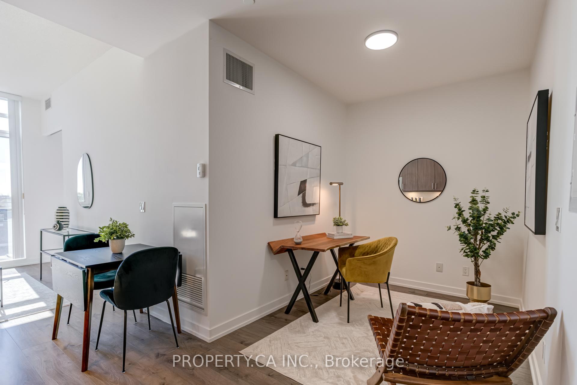 2 Bedrooms Condo at 297 College, Toronto For sale