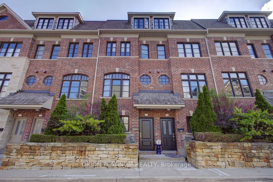 1812 Burnhamthorpe