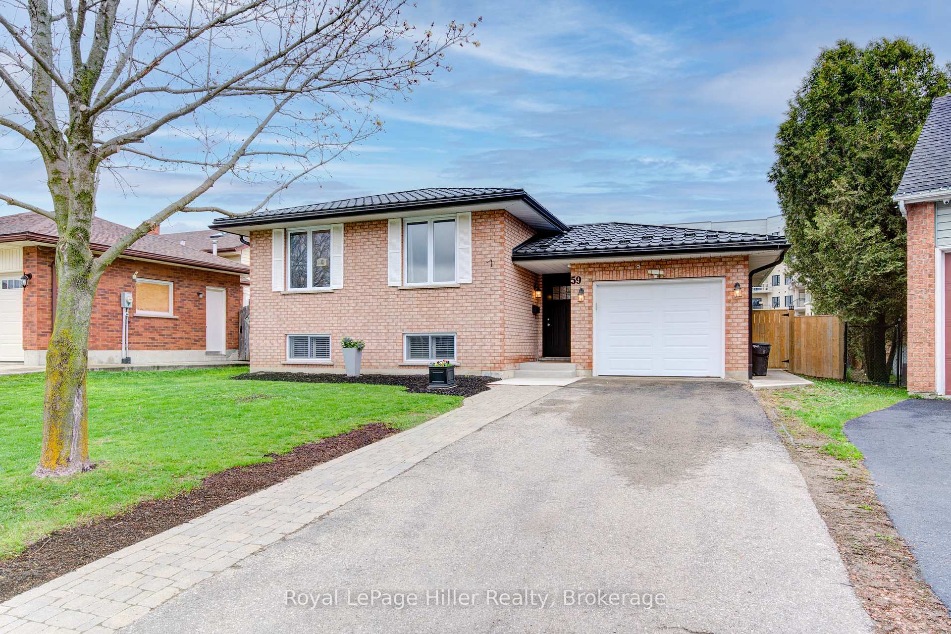 59 Sprung Court, Stratford, ON N4Z 1G7