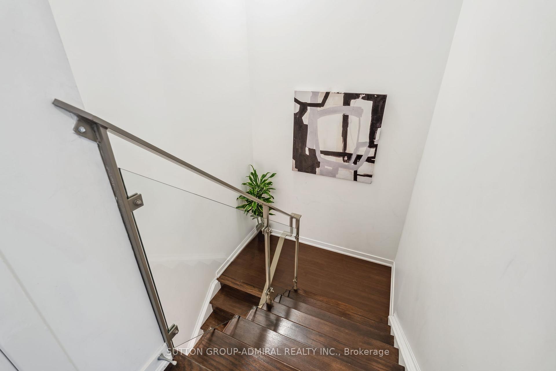 2 Bedrooms Condo at 55 East Liberty,  Toronto For sale