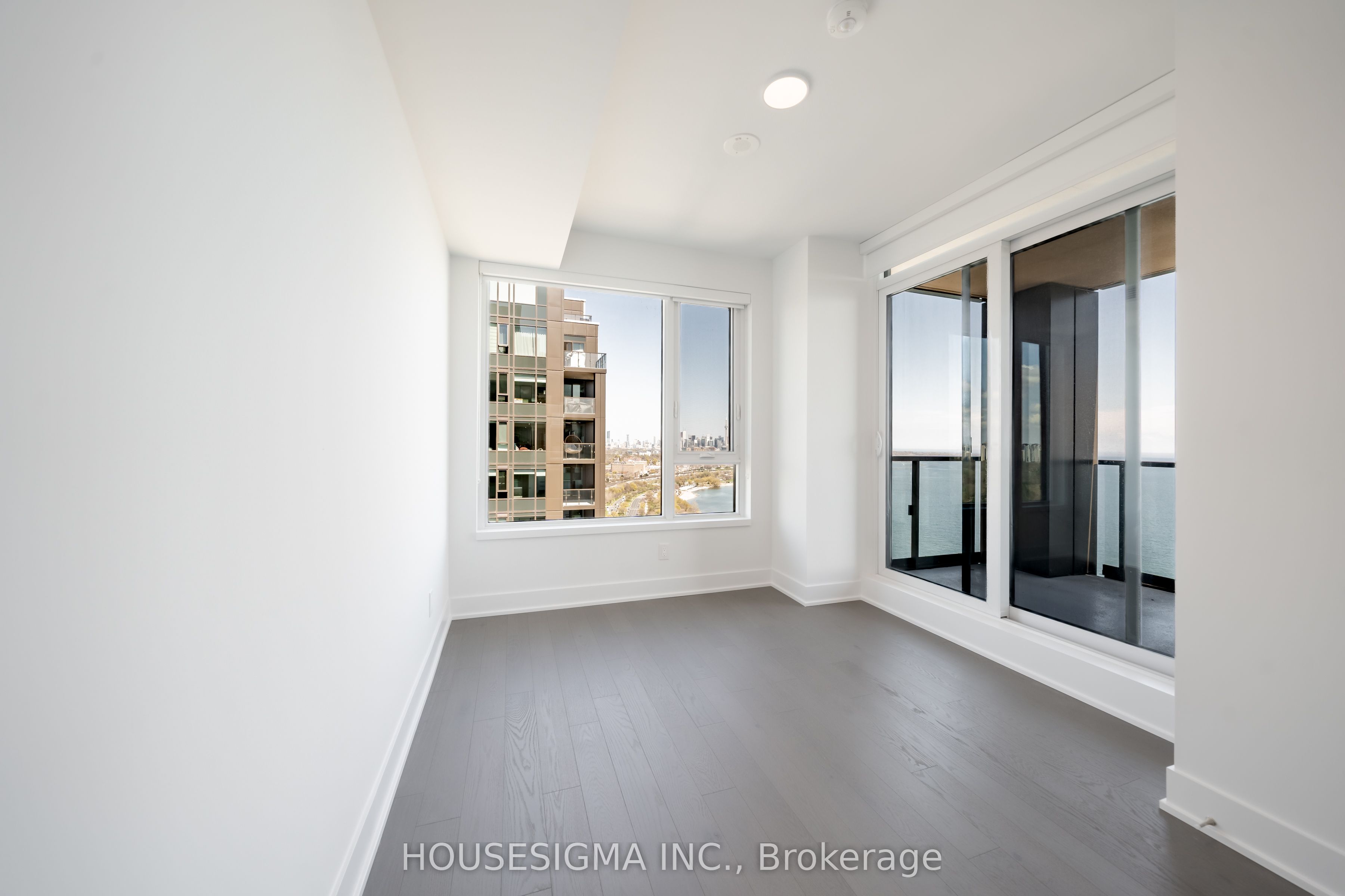 1928 Lake Shore Boulevard W, #4006