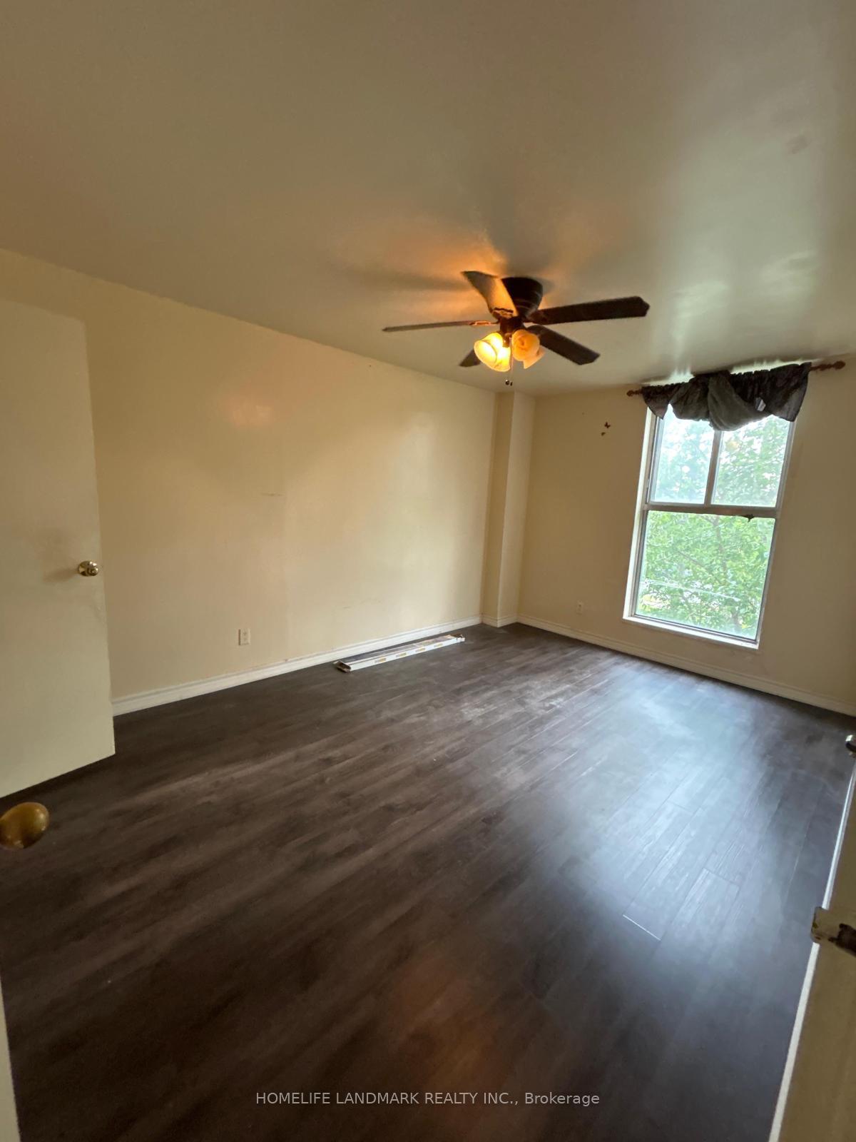 2 Bedrooms Condo at 2835 Islington, Toronto For sale