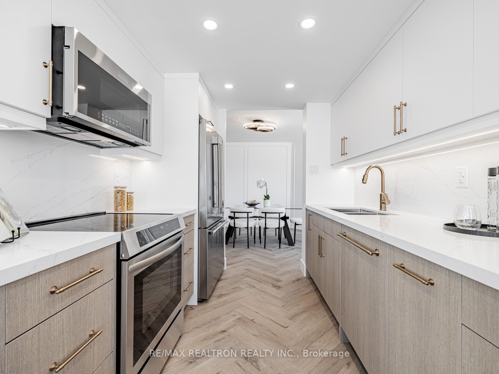 7420 Bathurst Street N, #1611