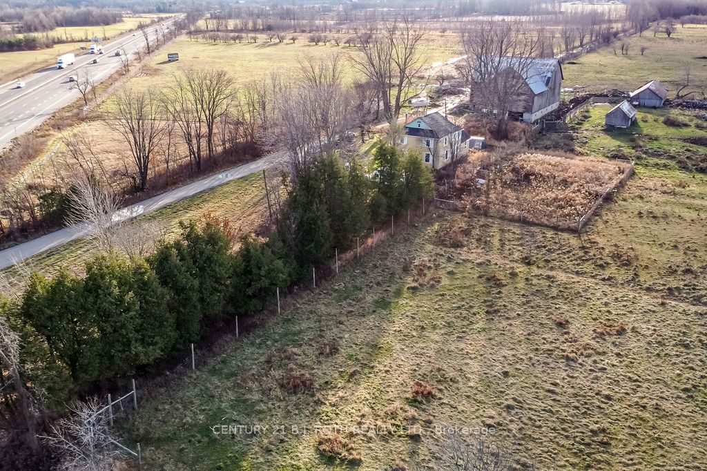 10 12 Line, Oro-Medonte, ON L0L 1T0