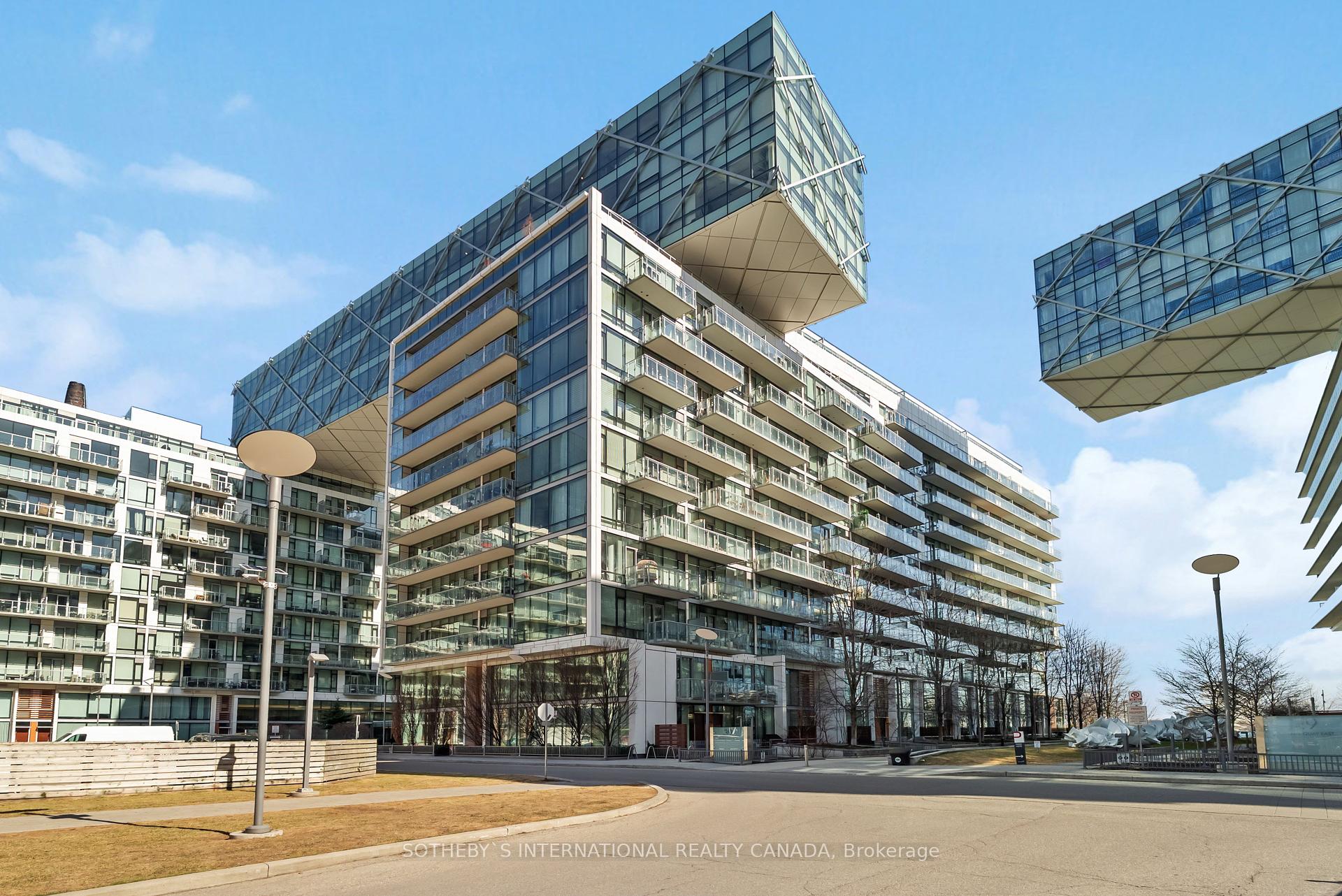 3 Bedrooms Condo at 39 Queens,  Toronto For sale