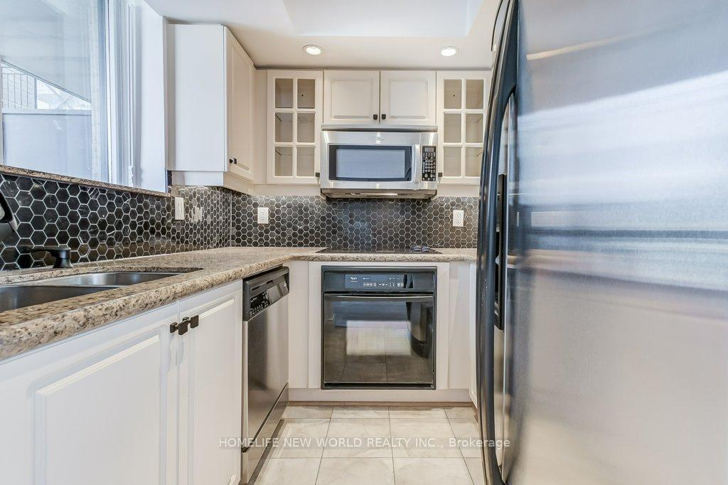 1 Bedroom Condo at 140 Simcoe,  Toronto For sale