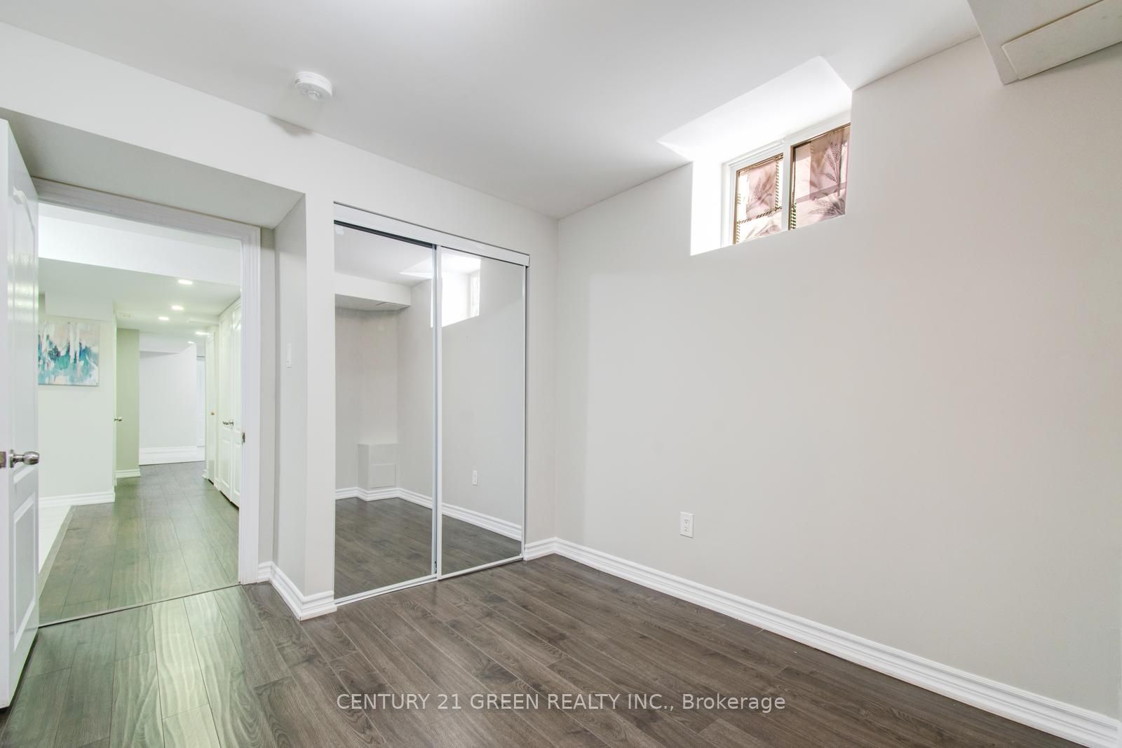 65 Yardley Crescent