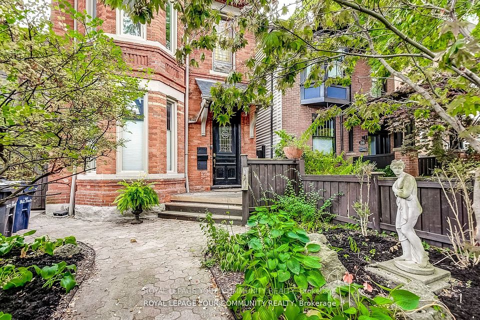 312 Seaton