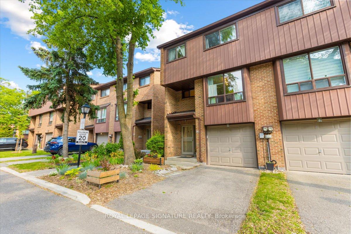 3 Bedrooms Condo at 86 Wagon Trailway, Toronto For sale