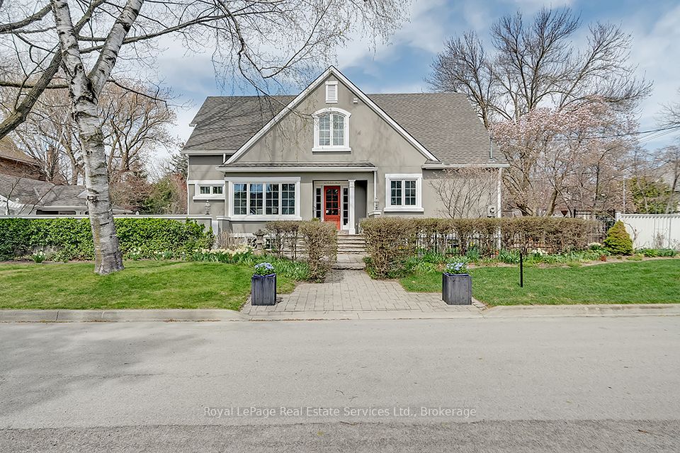 38 Chisholm