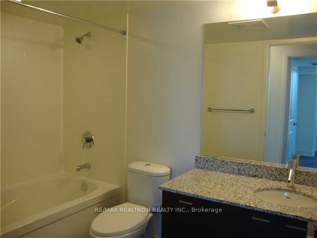 88 Sheppard Avenue E, #209