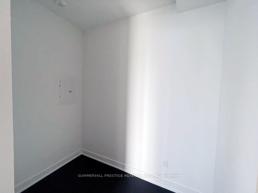 1 Bedroom Condo at 11 Yorkville, Toronto For sale
