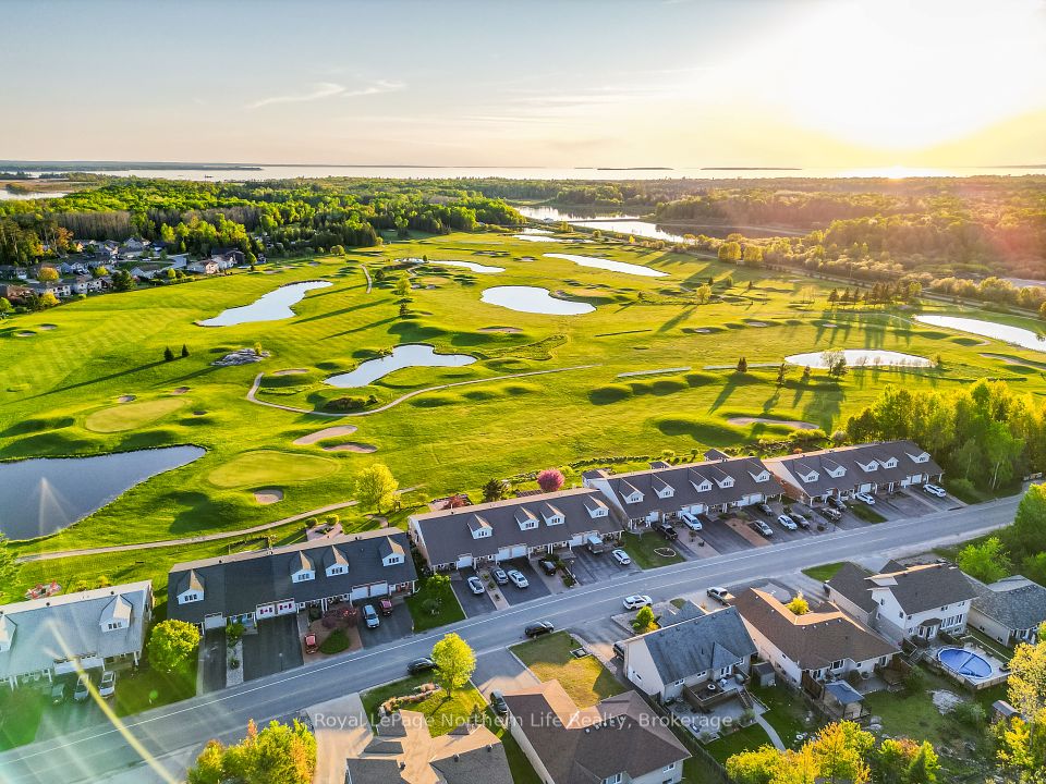 109 Fairway