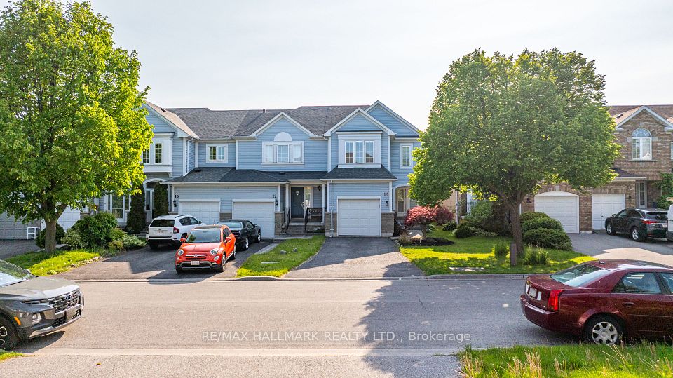 14 Eastport Drive, Toronto, ON M1C 5G2
