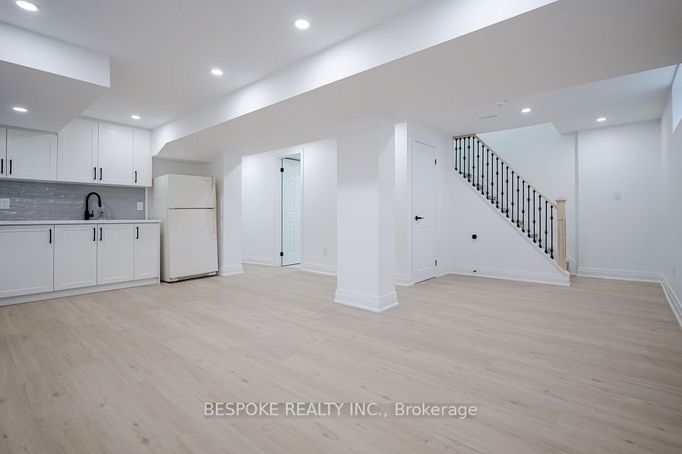 1110 Athol