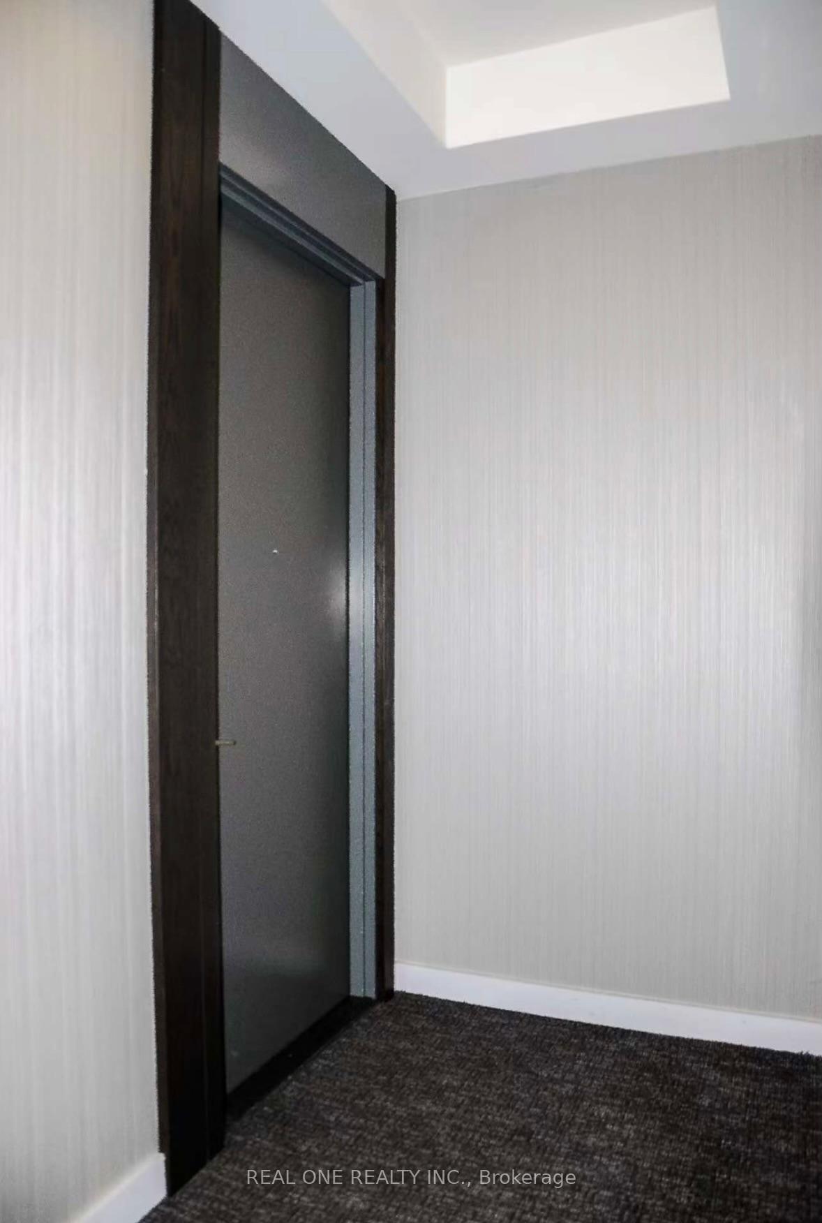 3 Bedrooms Condo at 5180 Yonge, Toronto For sale