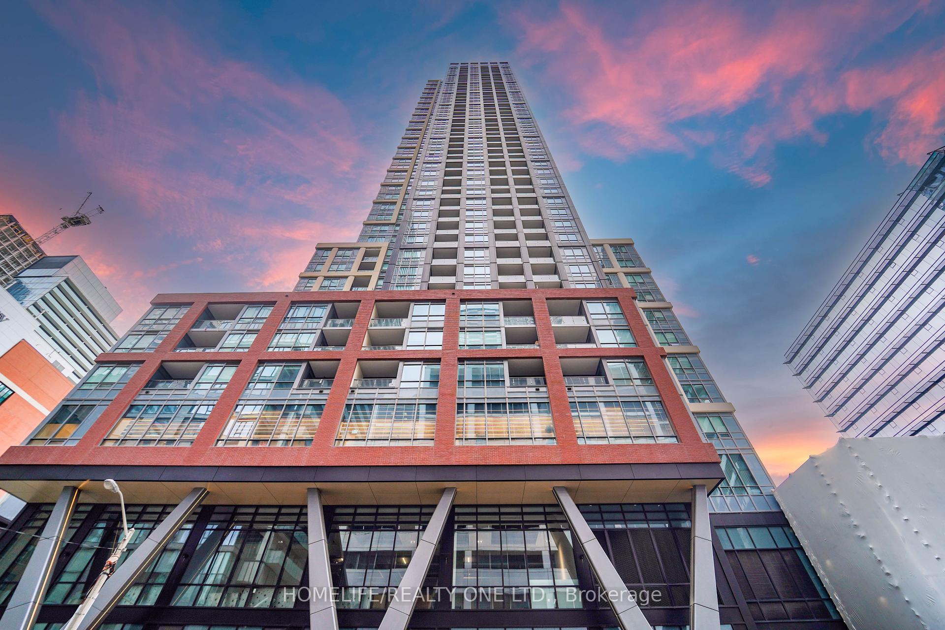 1 Bedroom Condo at 108 Peter, Toronto For sale