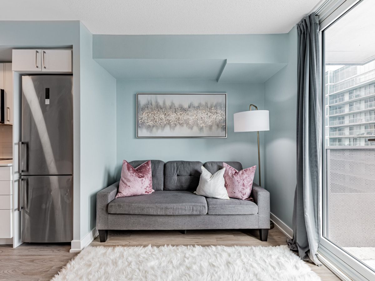 38 Monte Kwinter Court 902