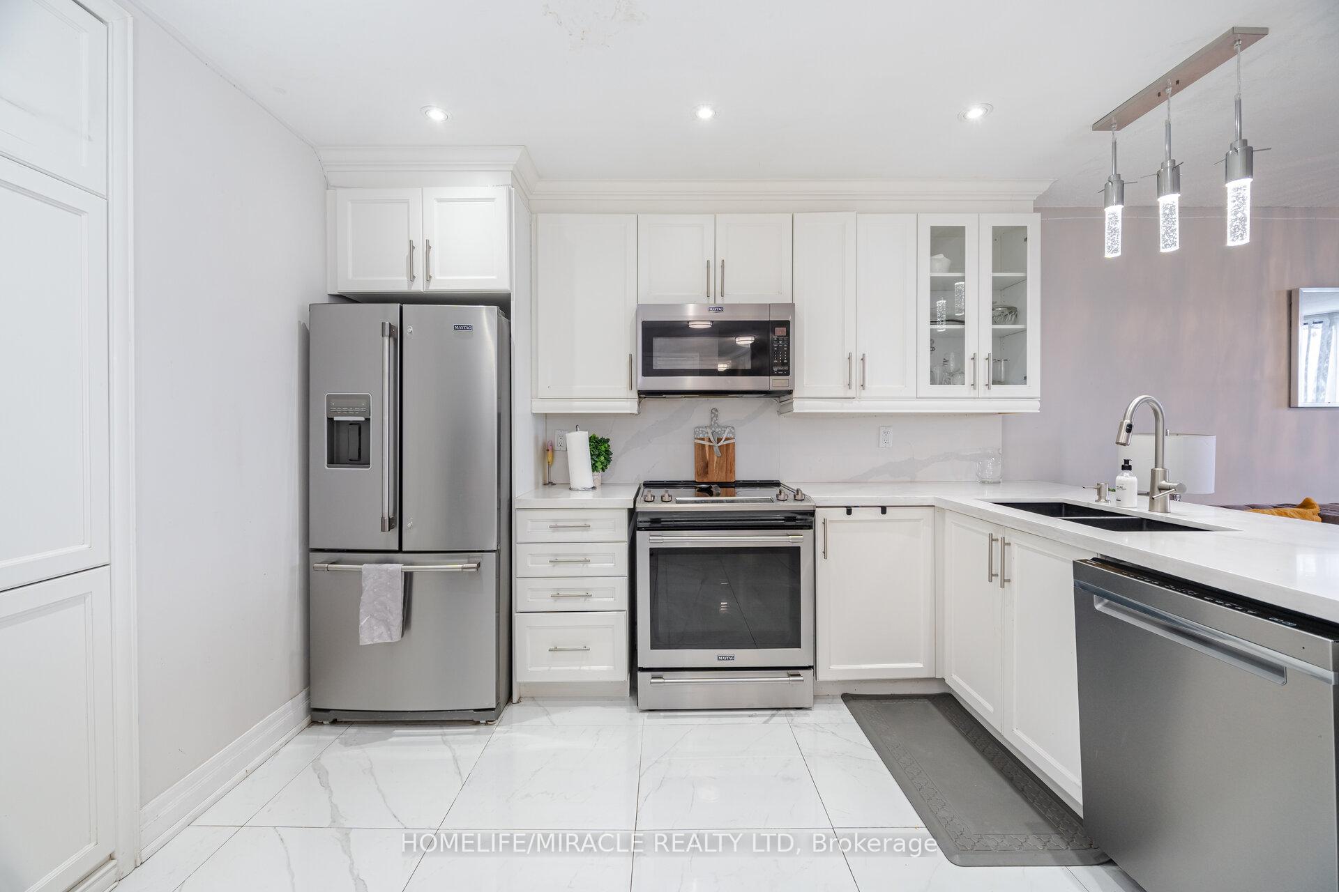 3 Bedrooms Condo at 234 Albion, Toronto For sale