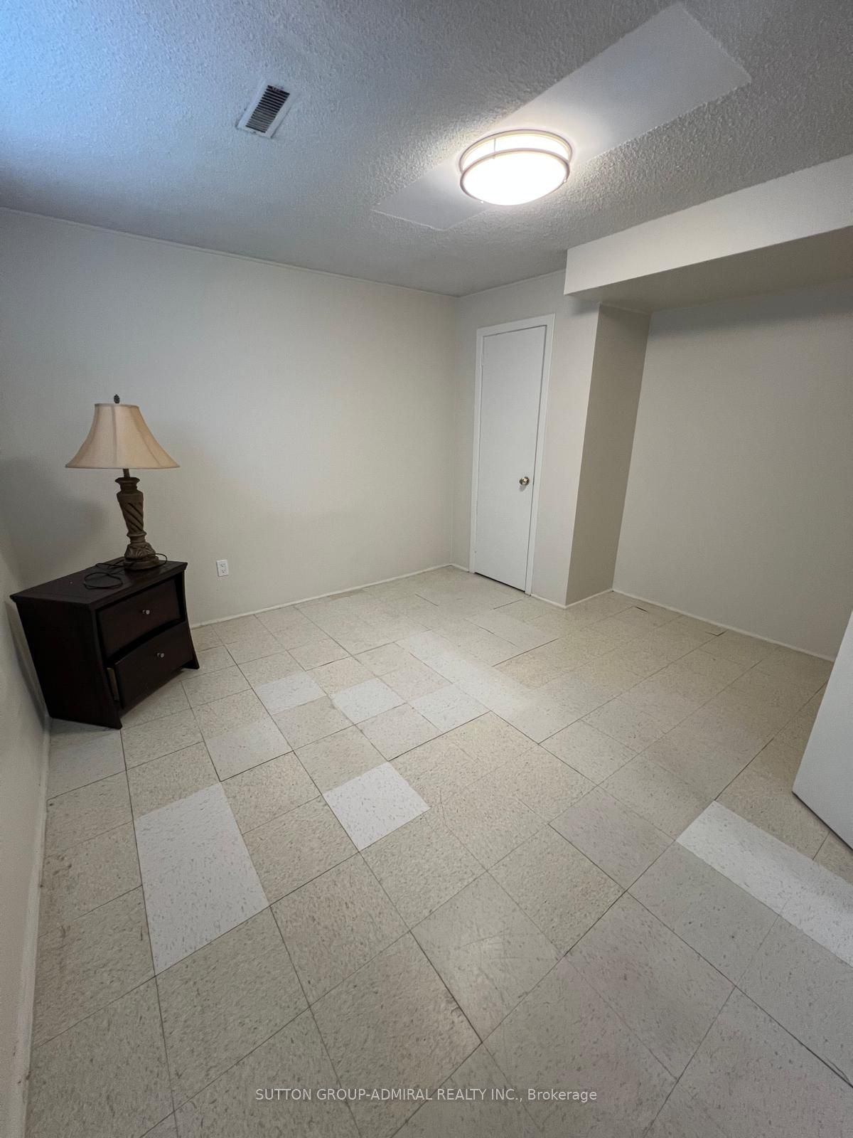 3 Shenstone Road, #Basement