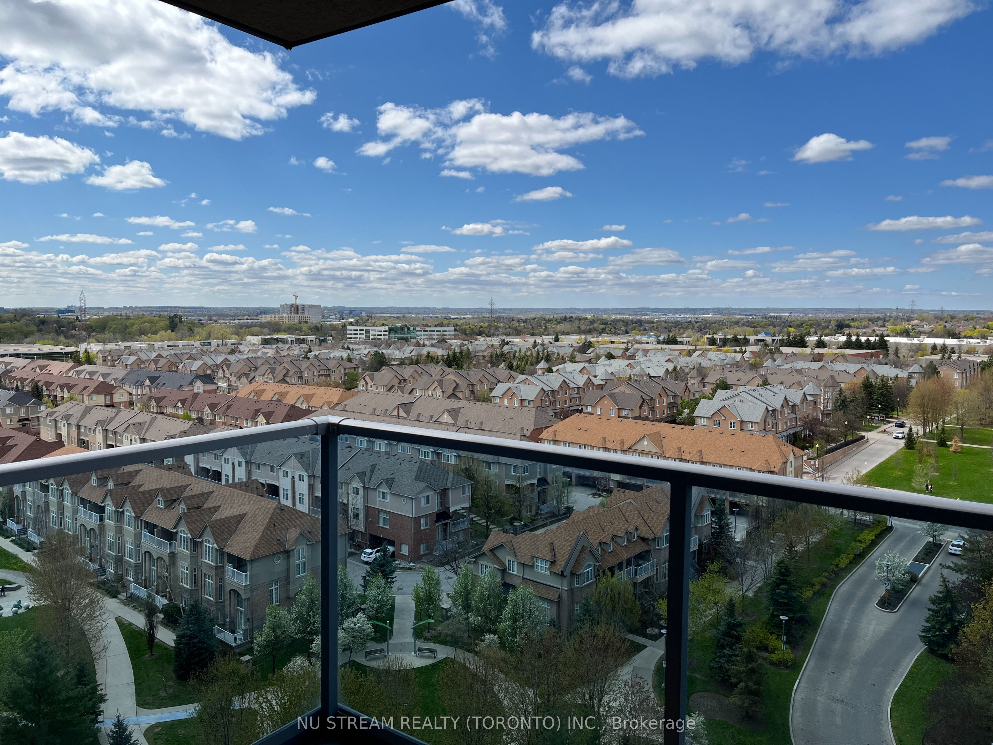 23 Cox Boulevard, #1651