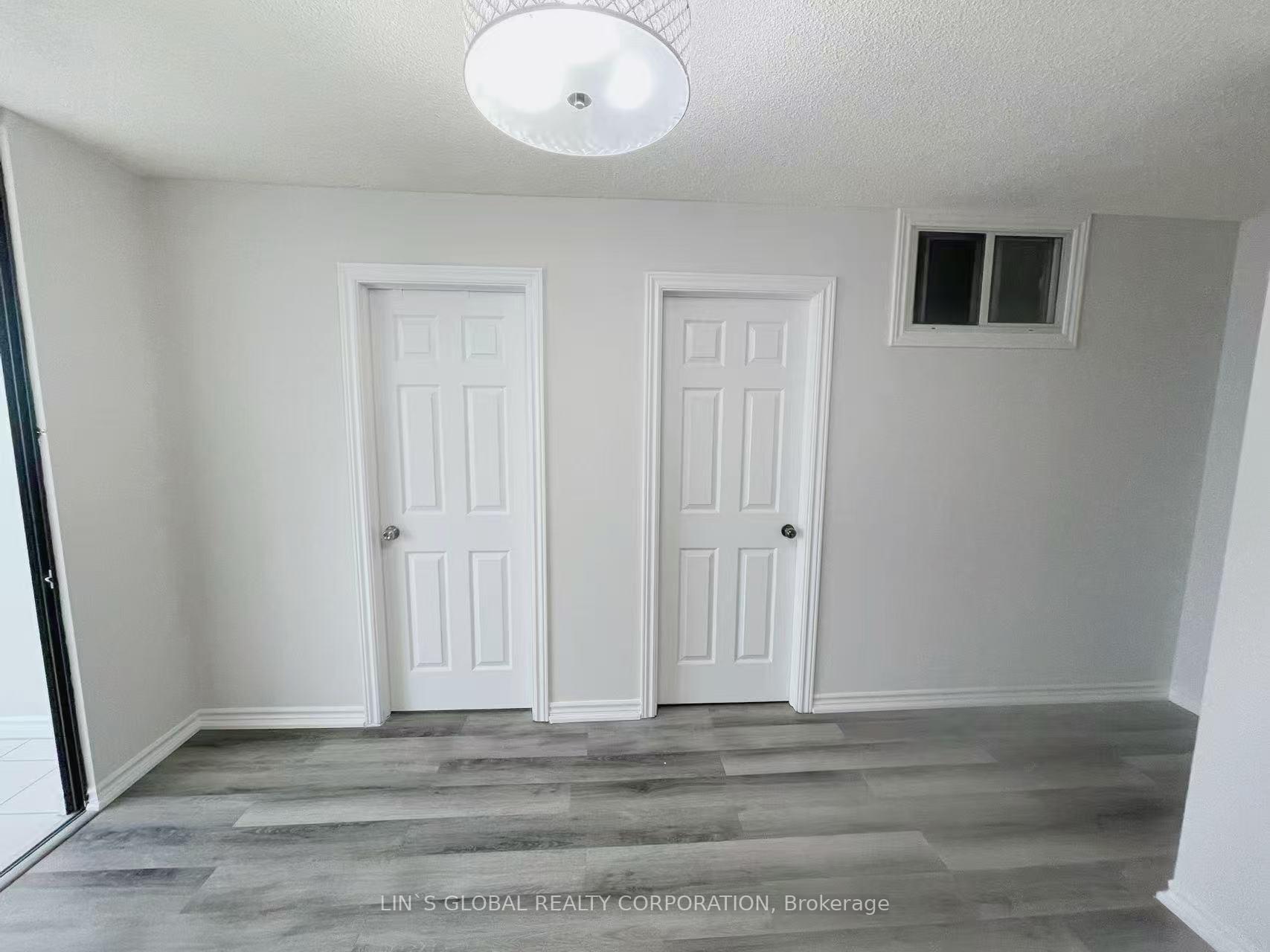 5 Bedrooms Condo at 519 Dundas, Toronto For sale