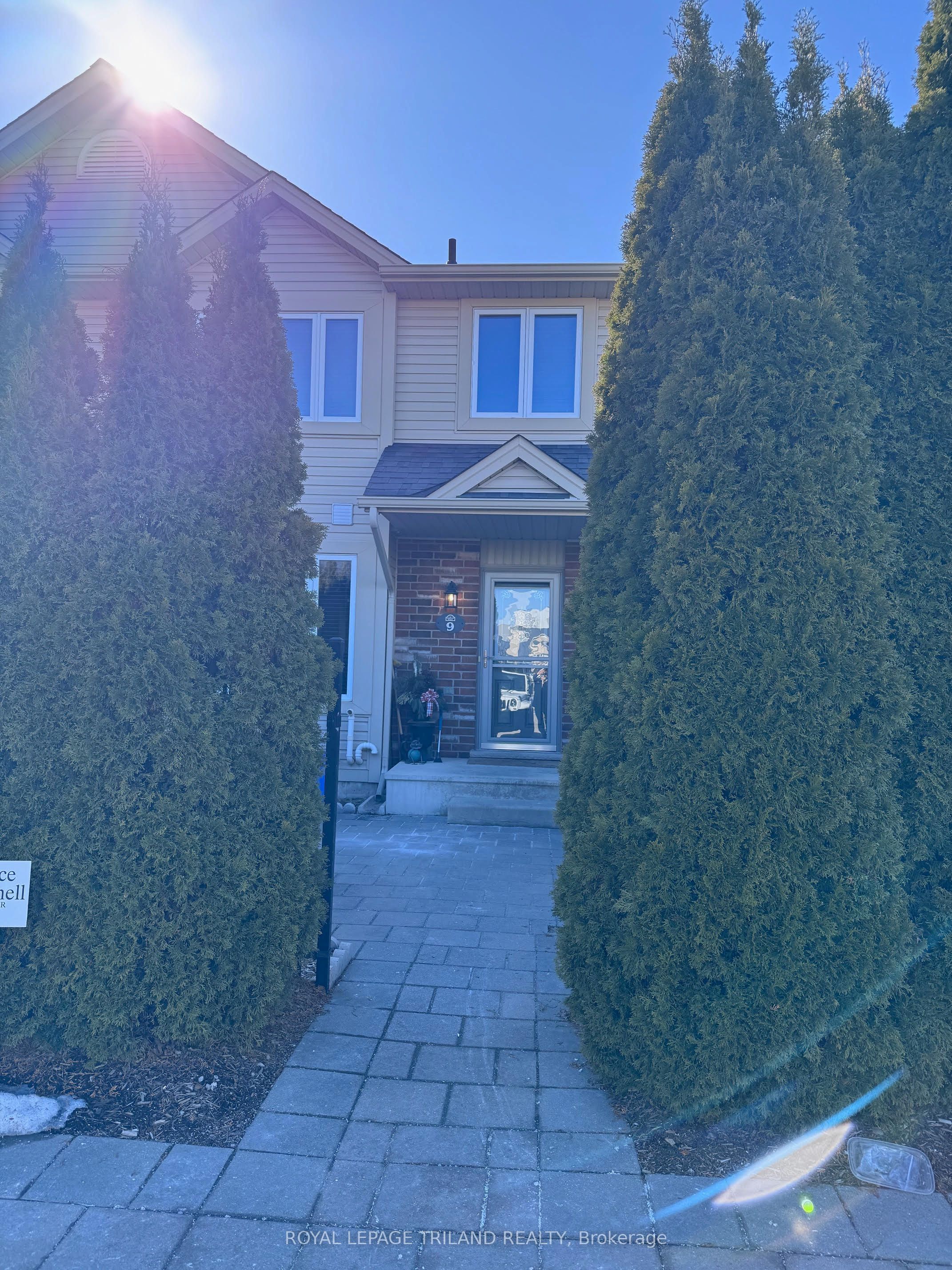 #9 - 1625 Purser Street, London, ON N5V 0A7