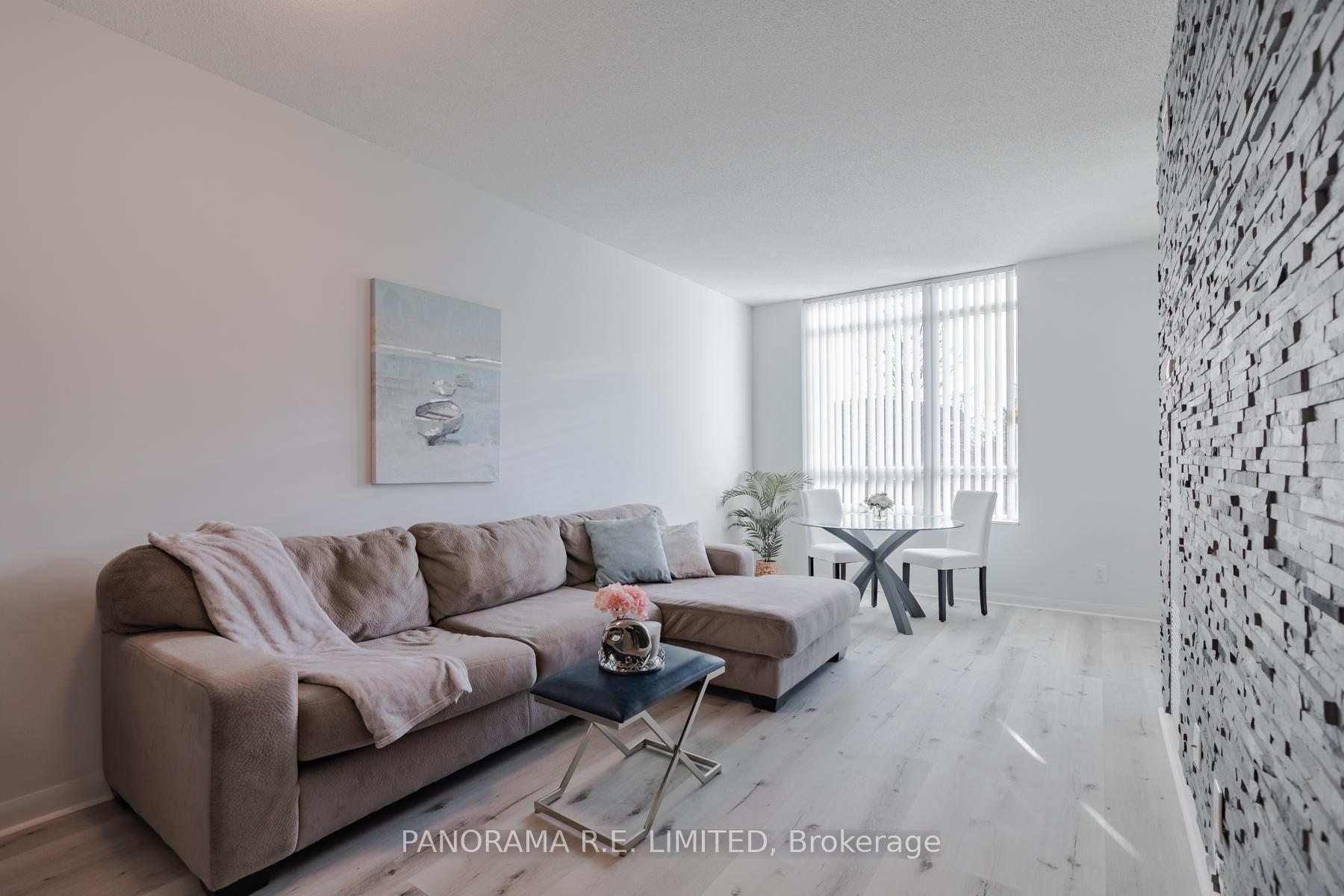 3 Bedrooms Condo at 235 Sherway Gardens, Toronto For sale