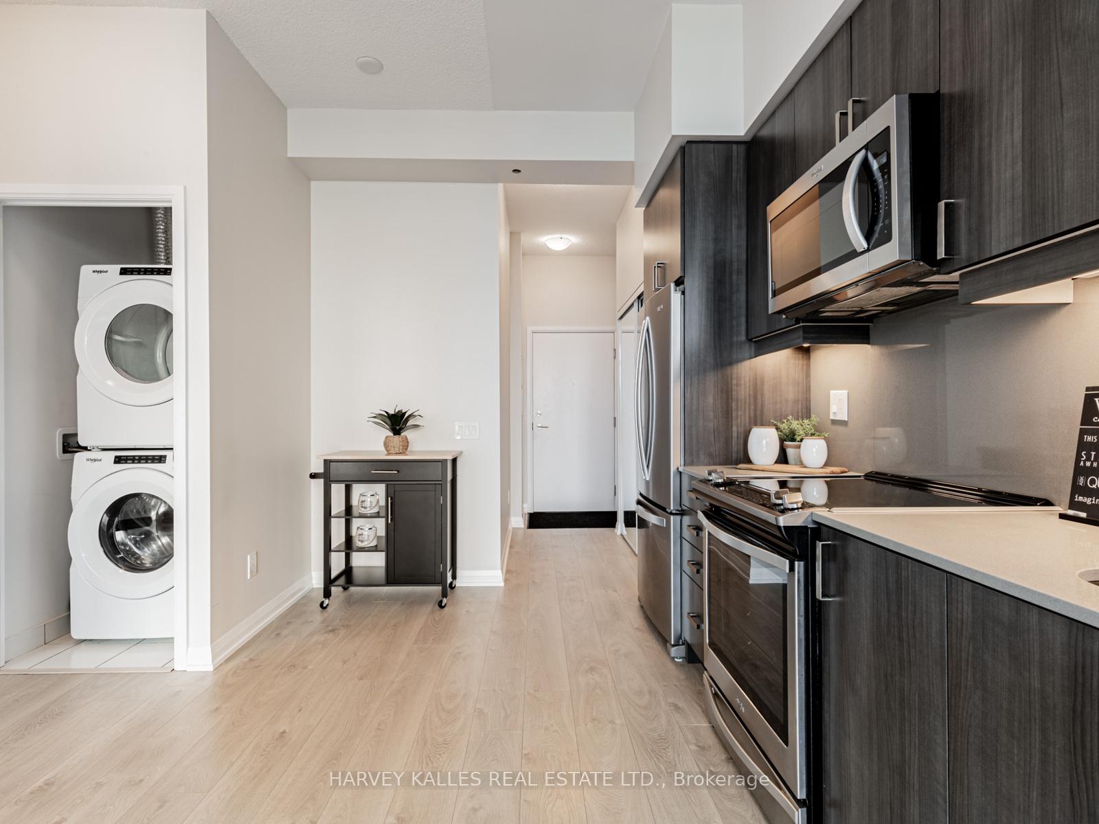 7895 Jane Street 1018