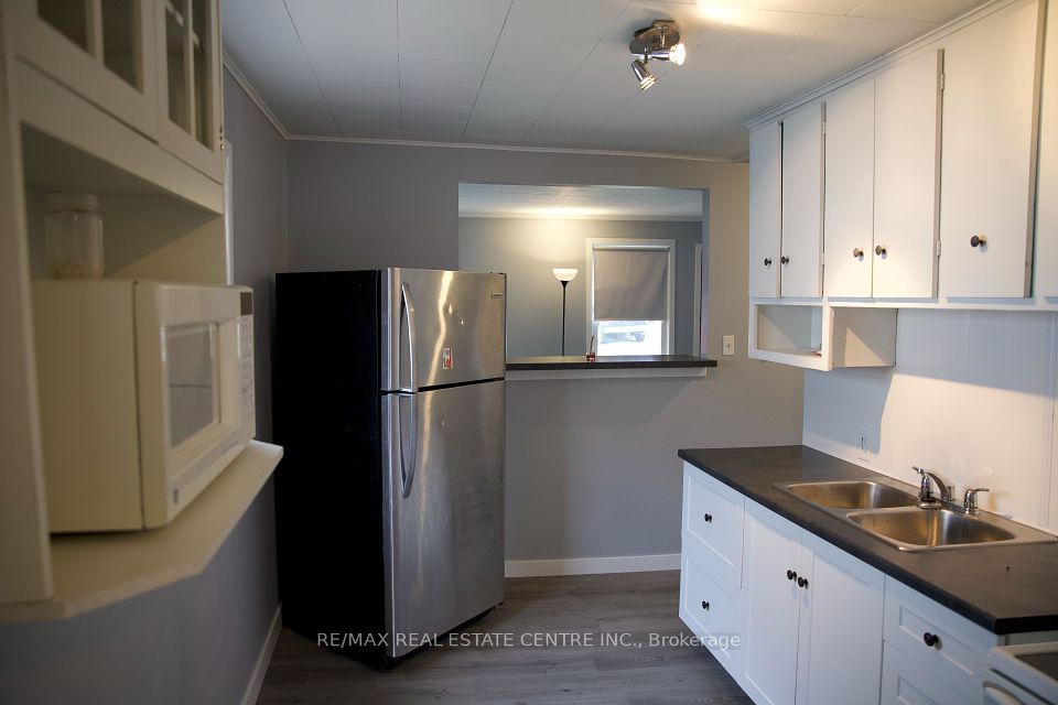 14 PARKVIEW Road, St. Catharines, ON L2M 5R9