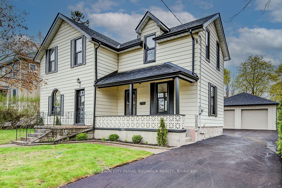 15 Chisholm