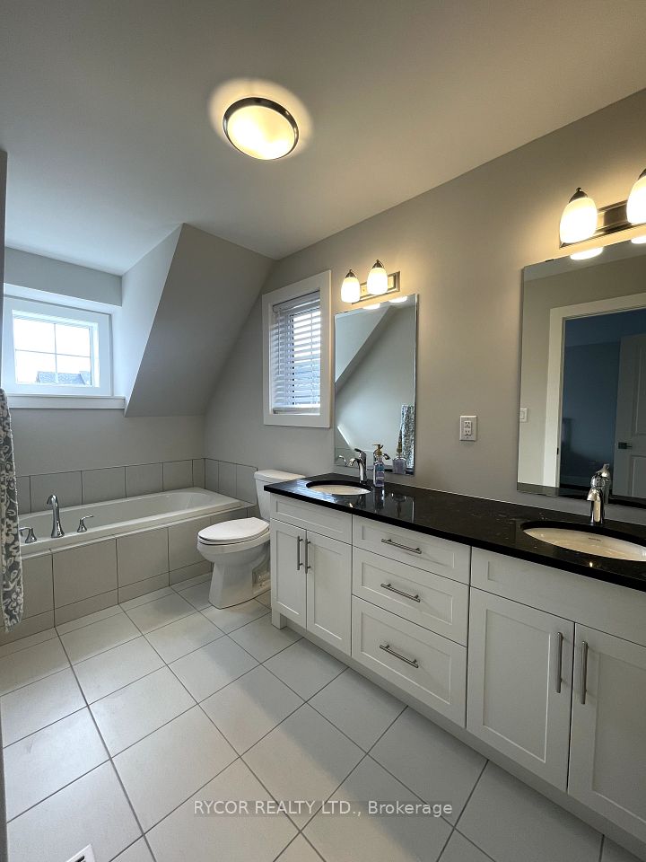 148 sycamore Street, Blue Mountains, ON L9Y 4E4