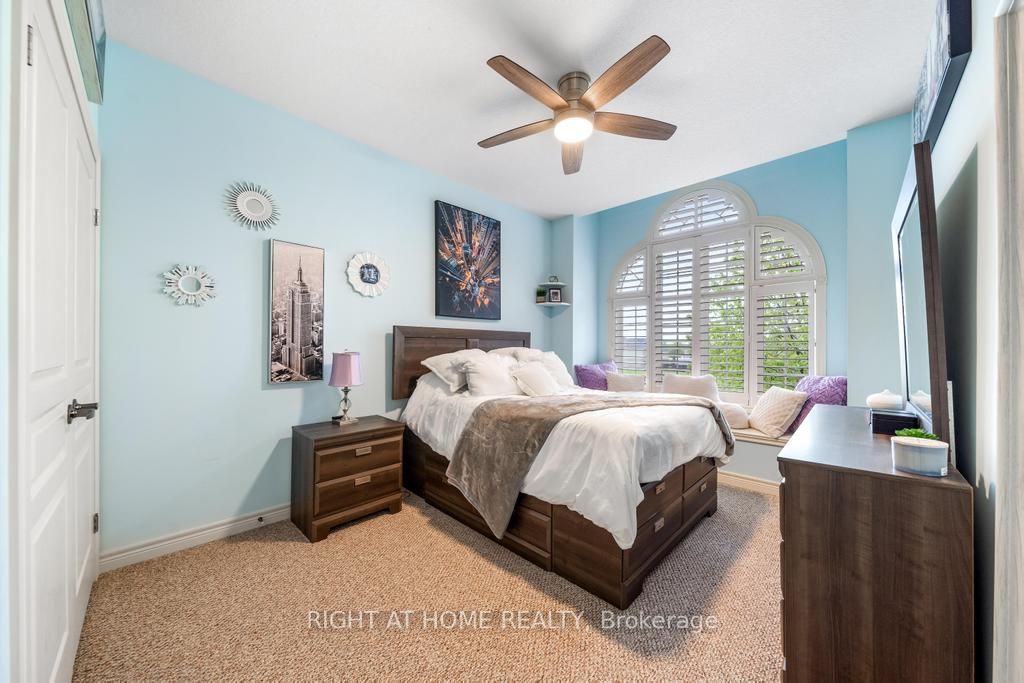 248 Cloverleaf Drive