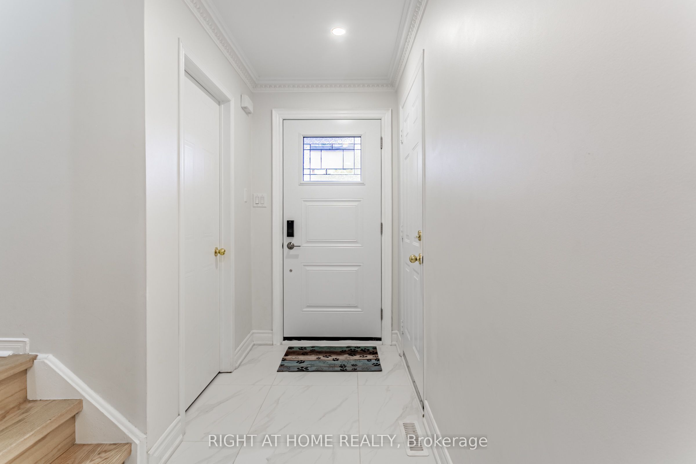 5223 Fairford Crescent, #67