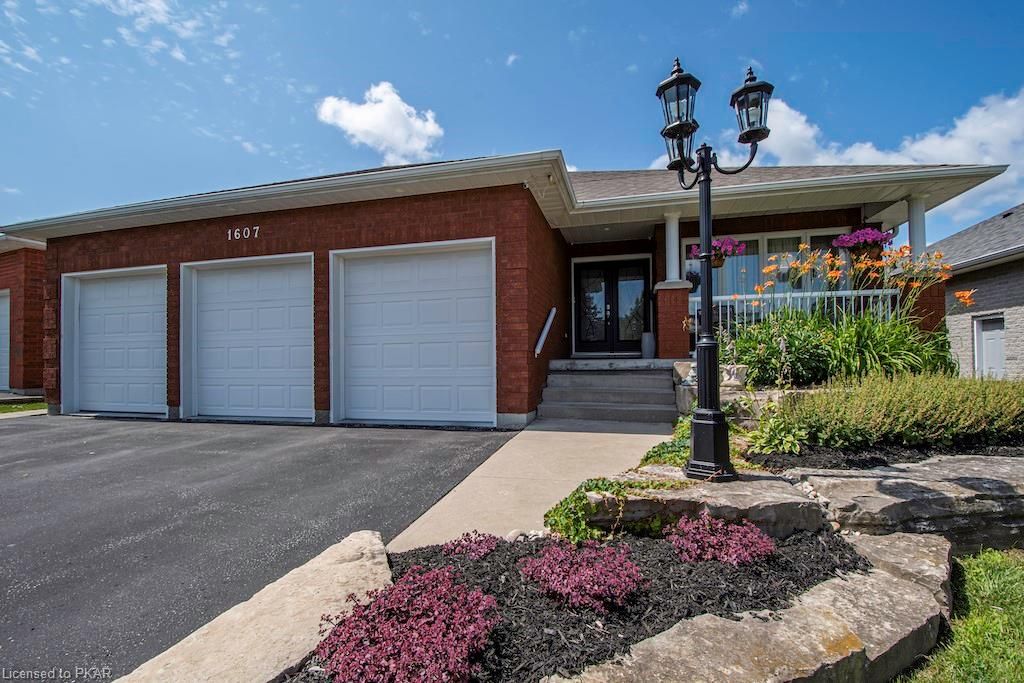 1607 FAIR Avenue Peterborough Ontario K9K 2R4