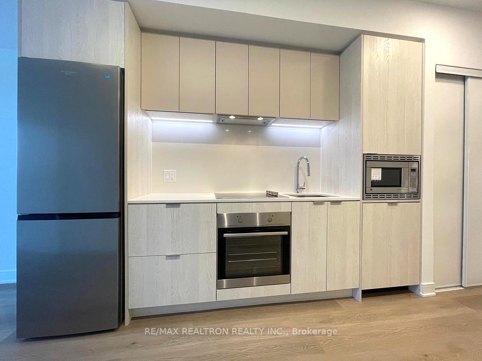 #506 - 86 Dundas Street, Mississauga, ON L5A 0B1