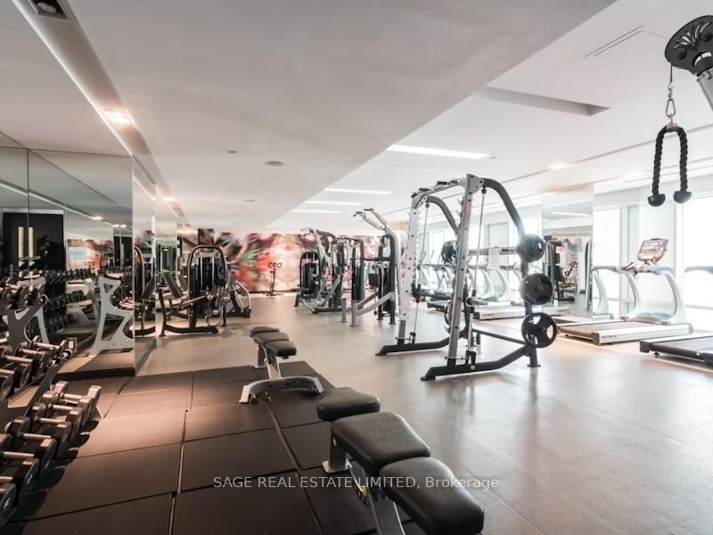 2 Bedrooms Condo at 8 The Esplanade, Toronto For sale