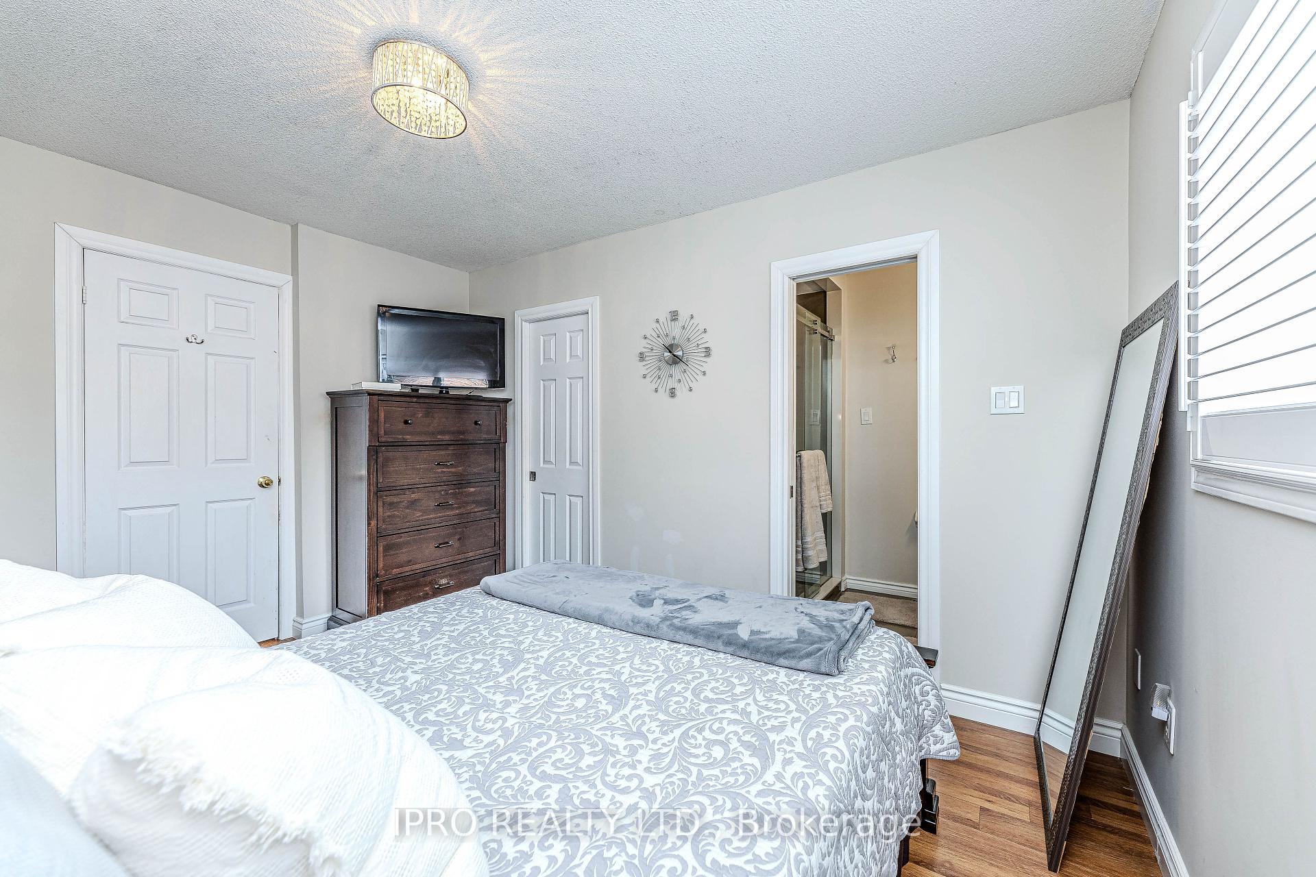 3 Bedrooms Condo at 78 Tania, Vaughan For sale