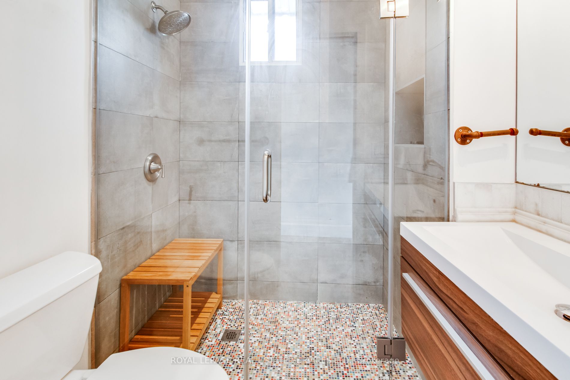 53 Gladstone Avenue, #2