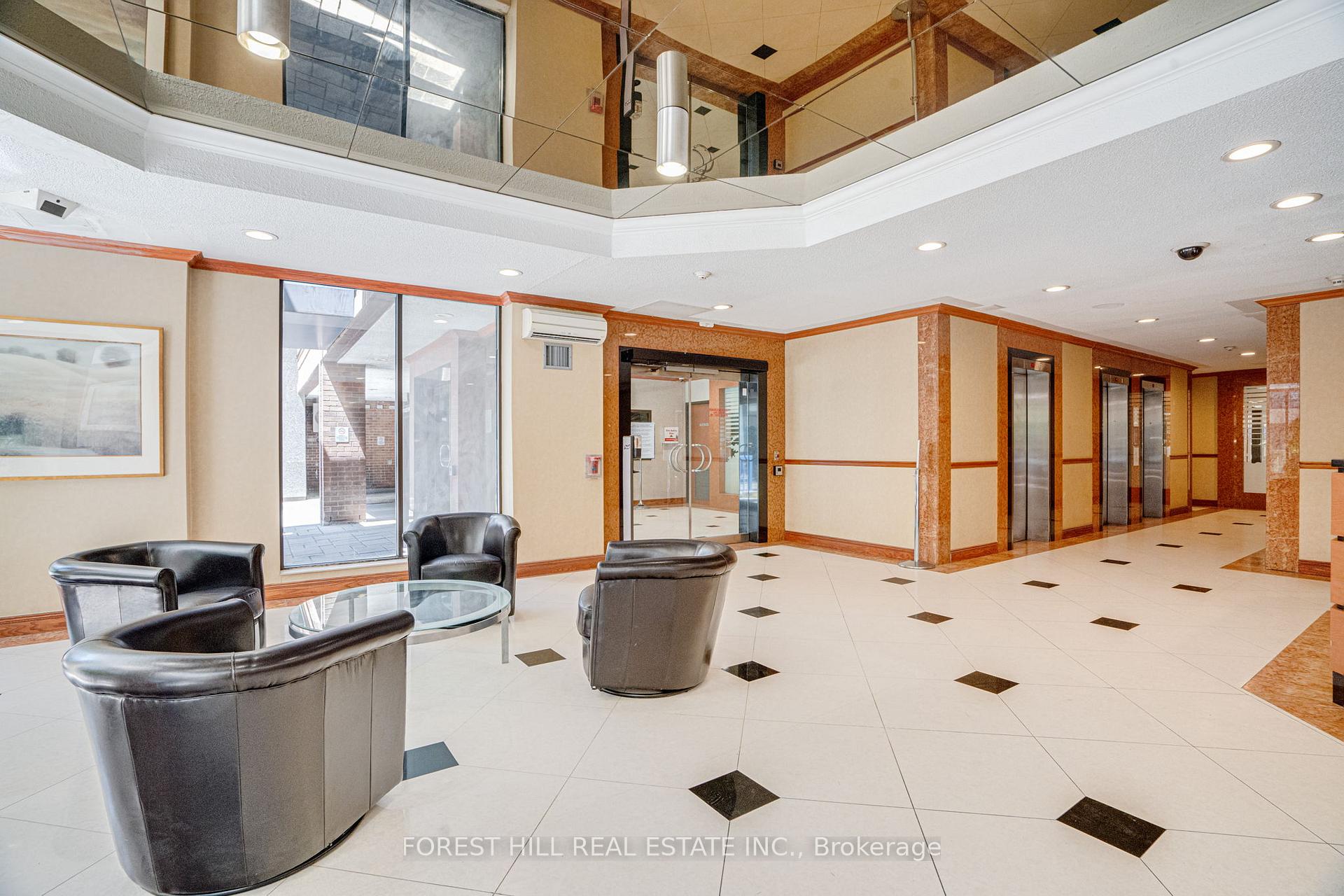 2 Bedrooms Condo at 633 Bay, Toronto For sale