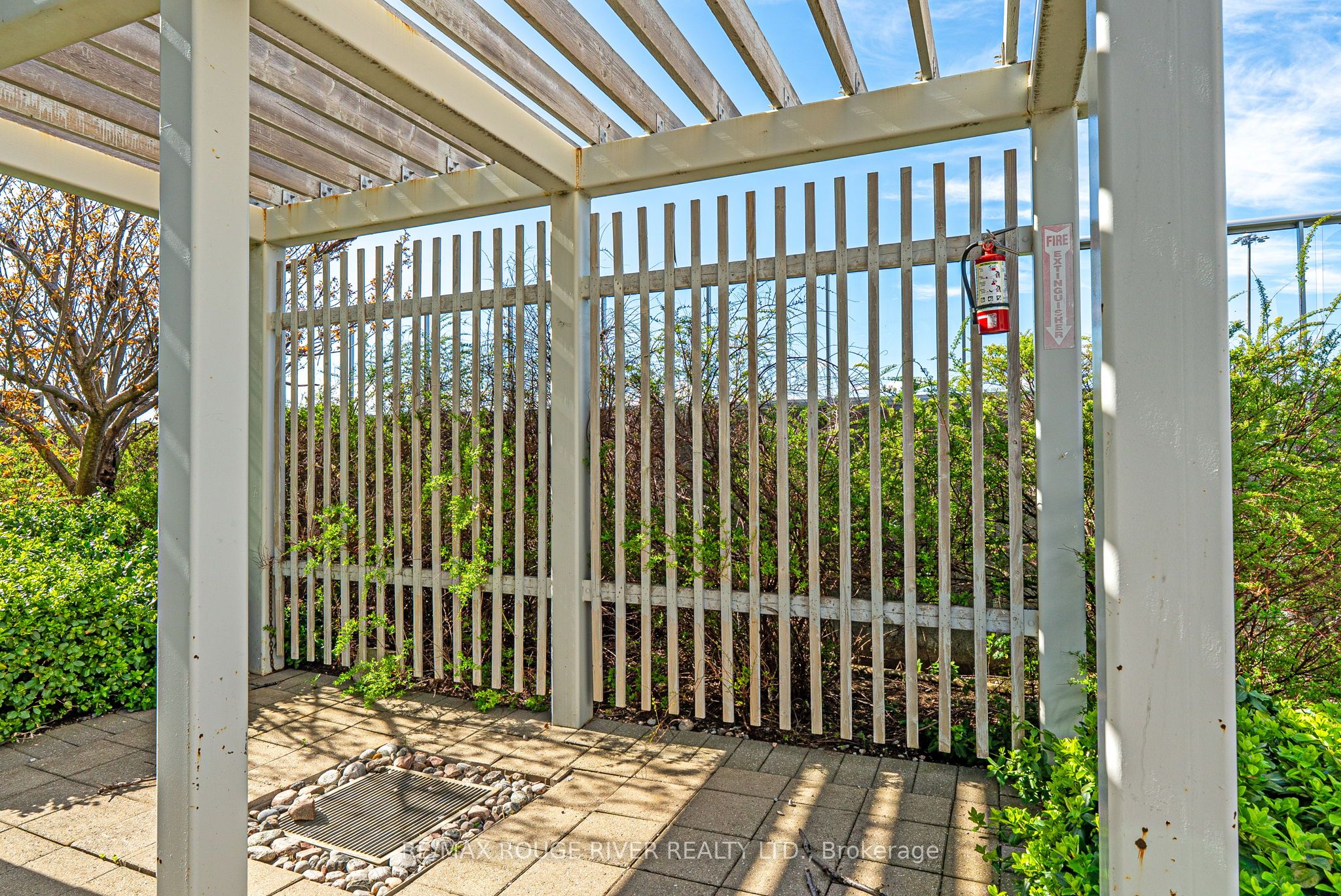 36 Lee Centre Drive, #2610