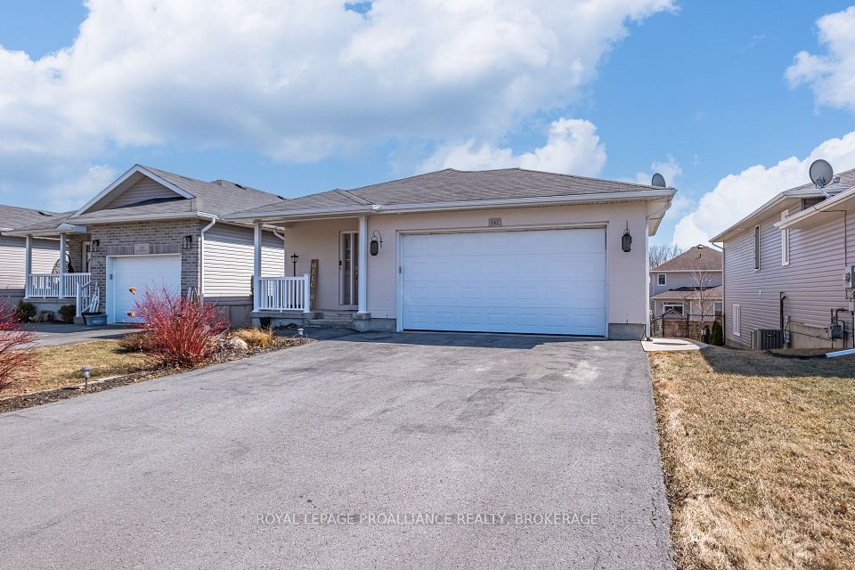 142 Islandview